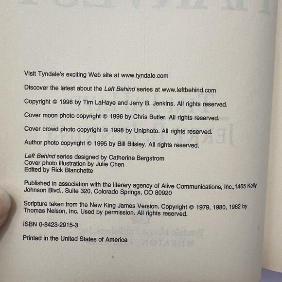 Left Behind Series Hardcover Book 4 Soul Harvest Tim LaHaye and Jerry B Jenkins - Picture 4 of 7